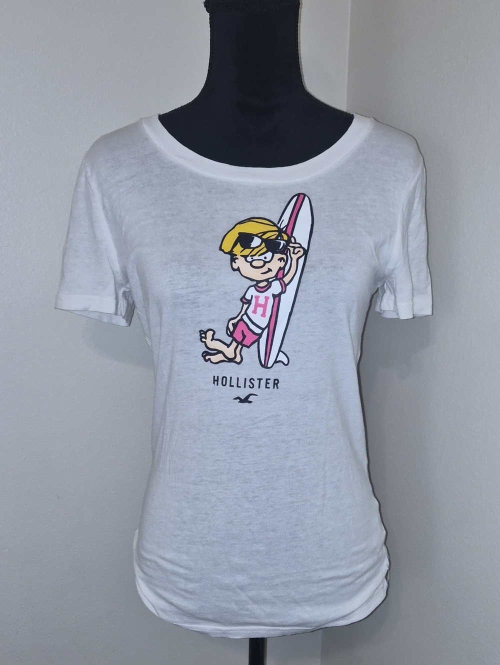 Hollister White Tee with Surf Cartoon and Pink Accents